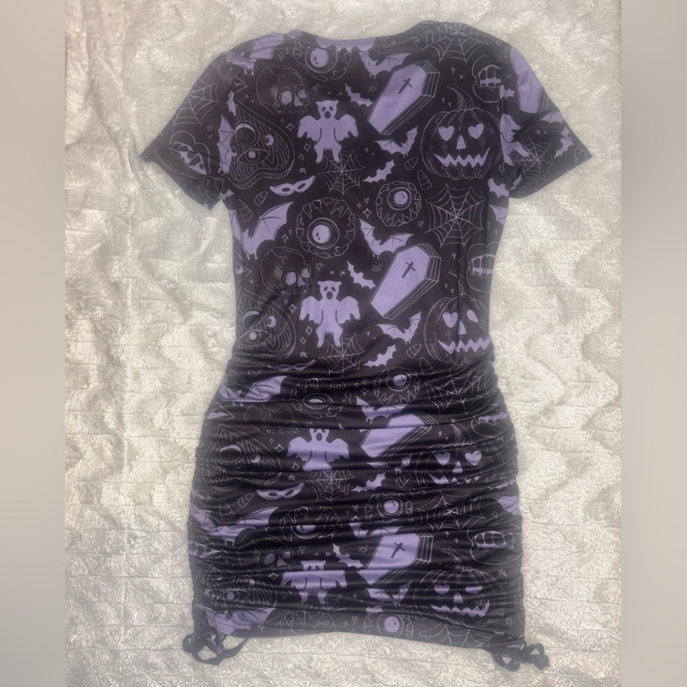 NWOT Ruched Side Bodycon Halloween Print Dress